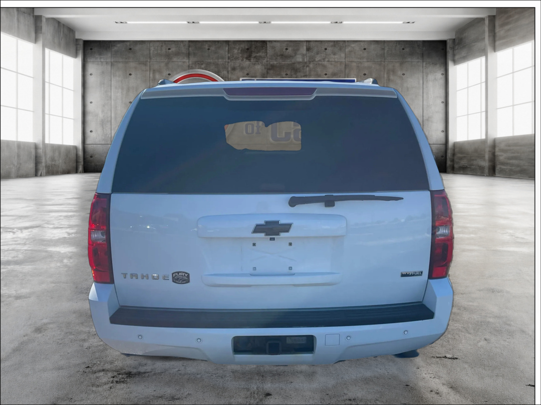 Photo 6 of this Chevrolet Tahoe