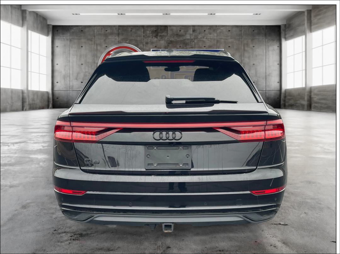 Photo 6 of this Audi Q8