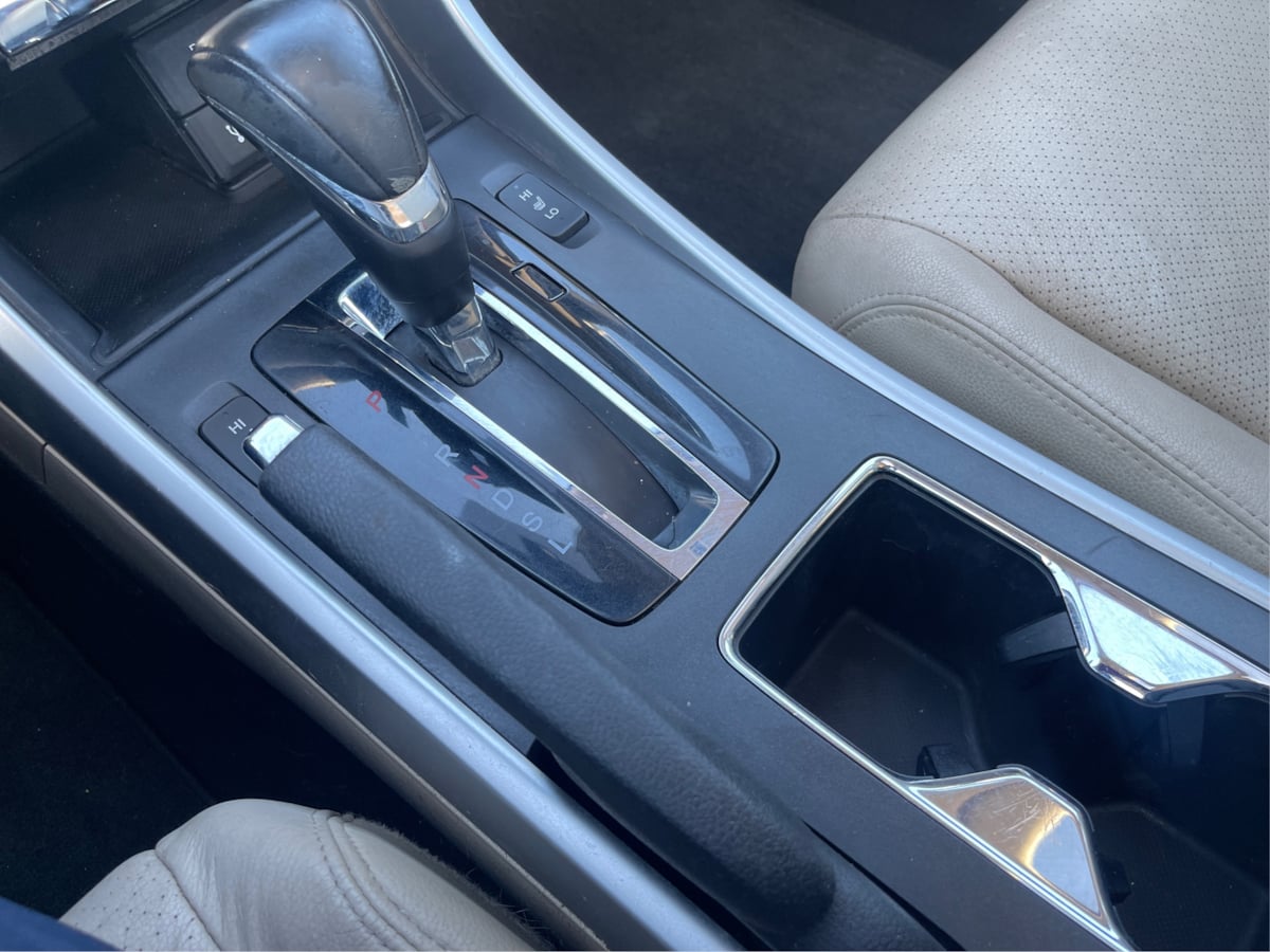 Photo 27 of this Honda Accord Sedan
