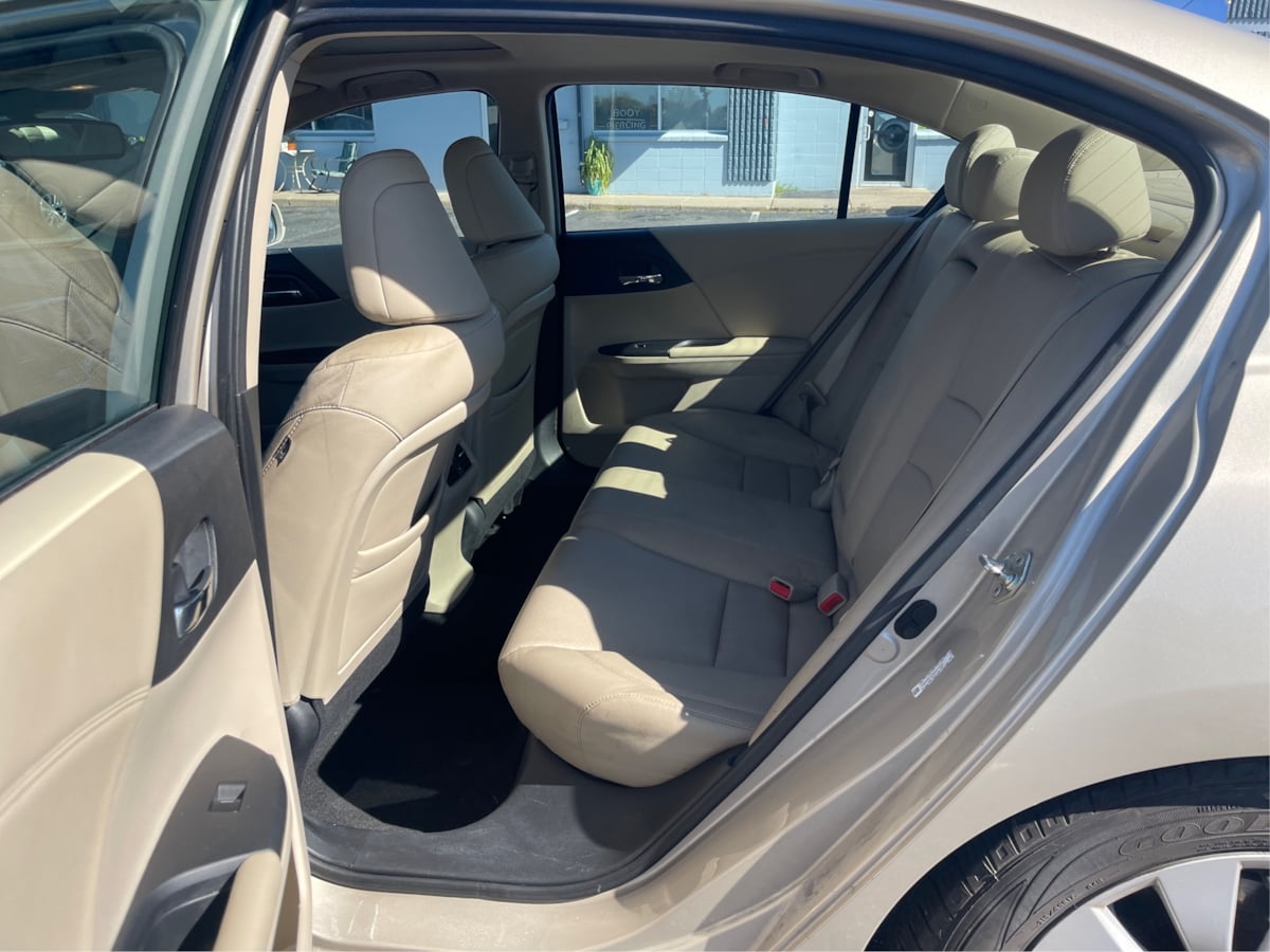 Photo 10 of this Honda Accord Sedan