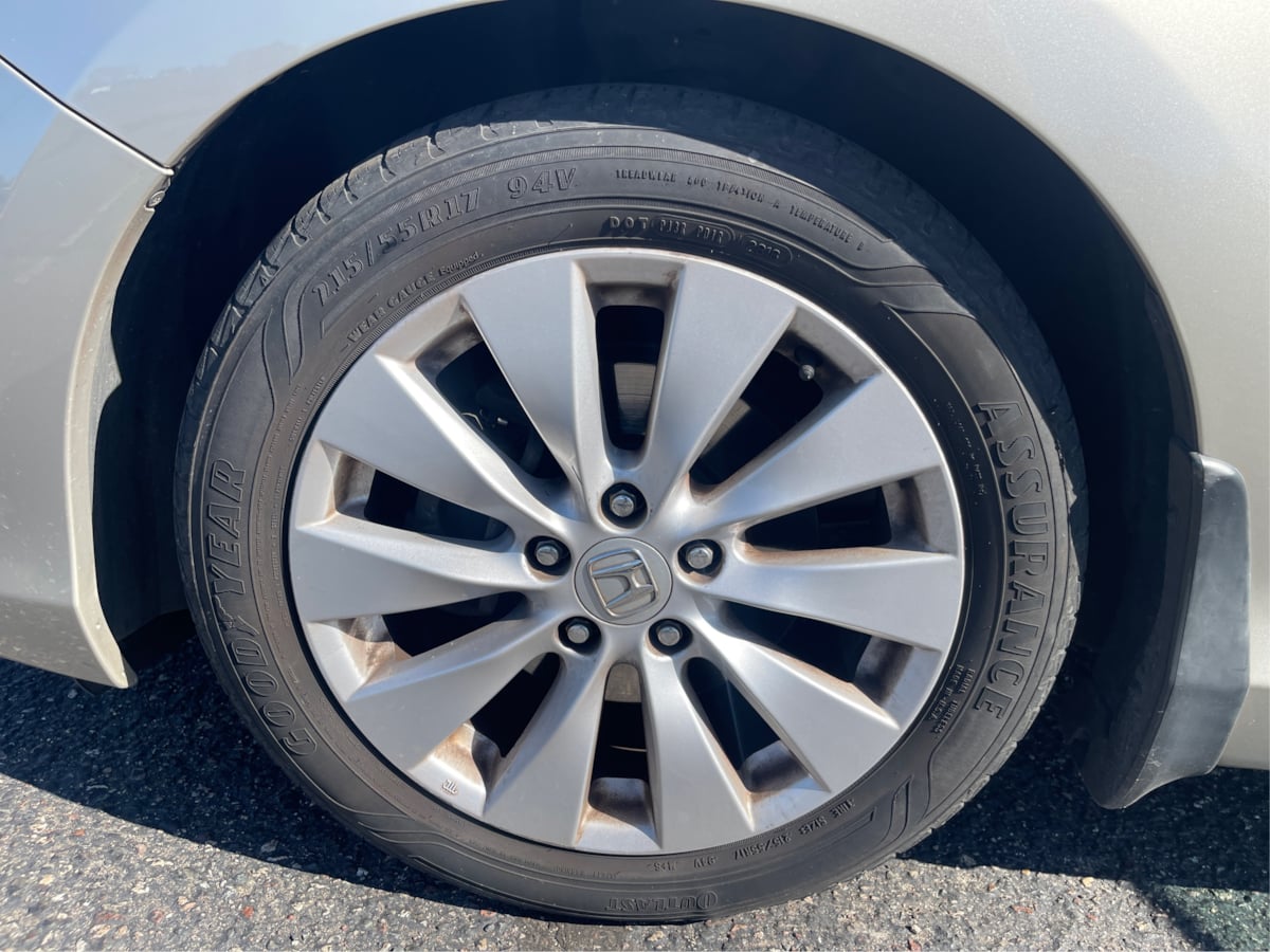 Photo 21 of this Honda Accord Sedan