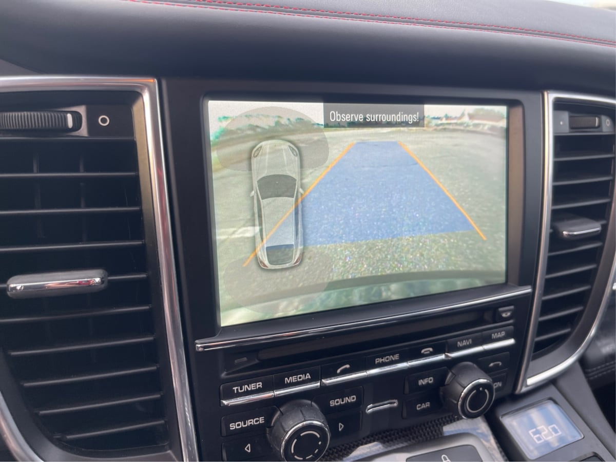 Photo 28 of this Porsche Panamera