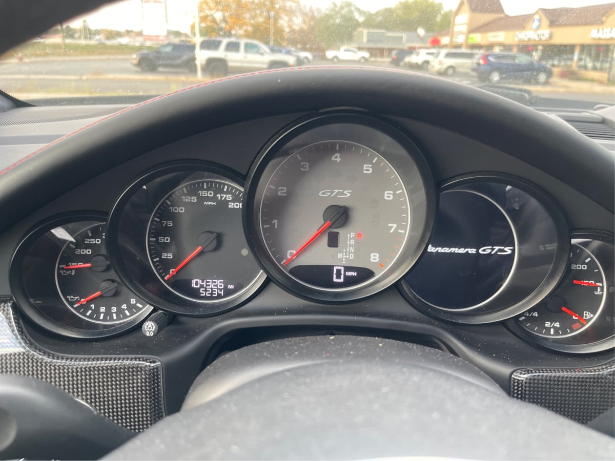 Photo 17 of this Porsche Panamera