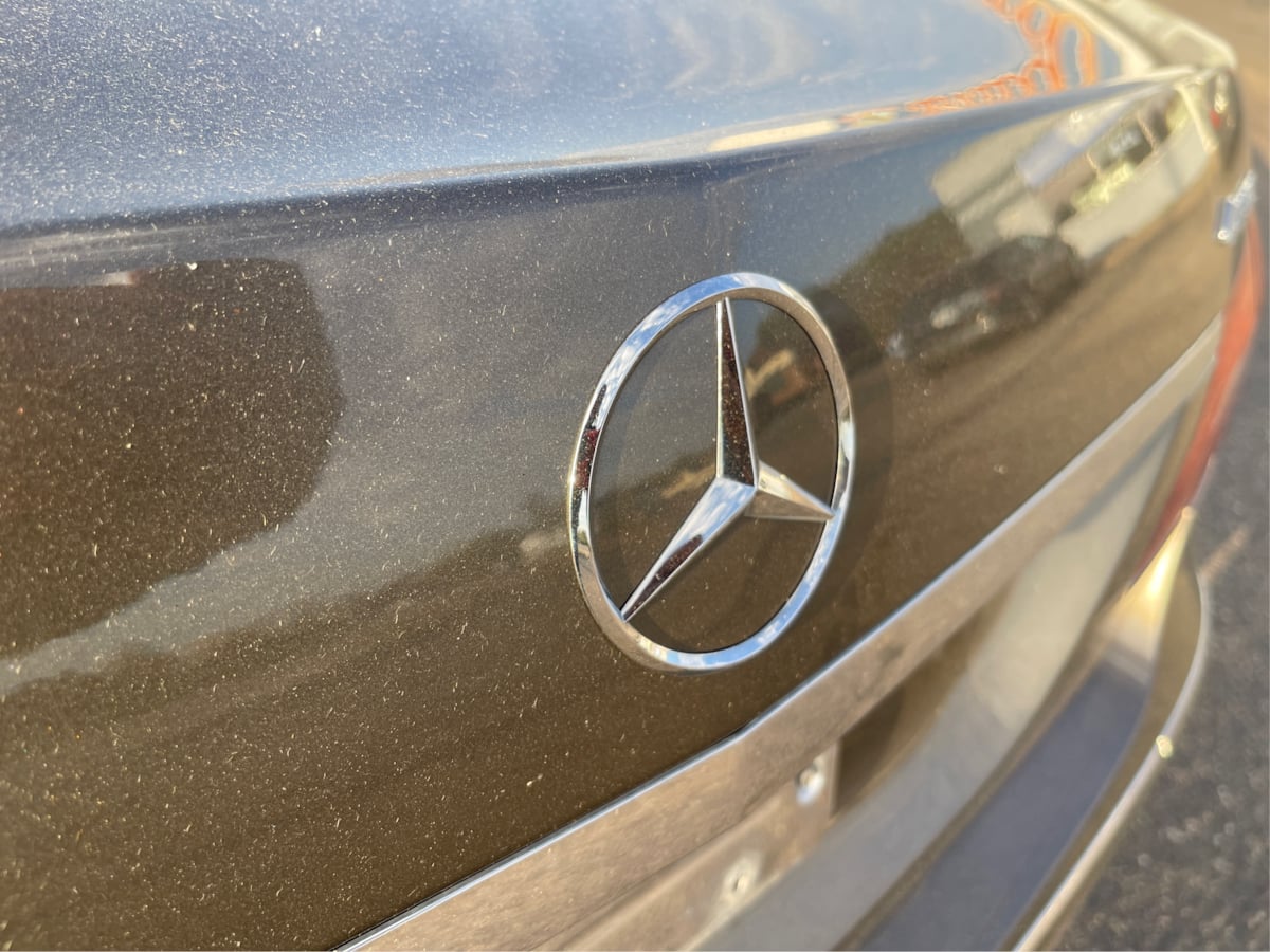 Photo 24 of this Mercedes-Benz E 350