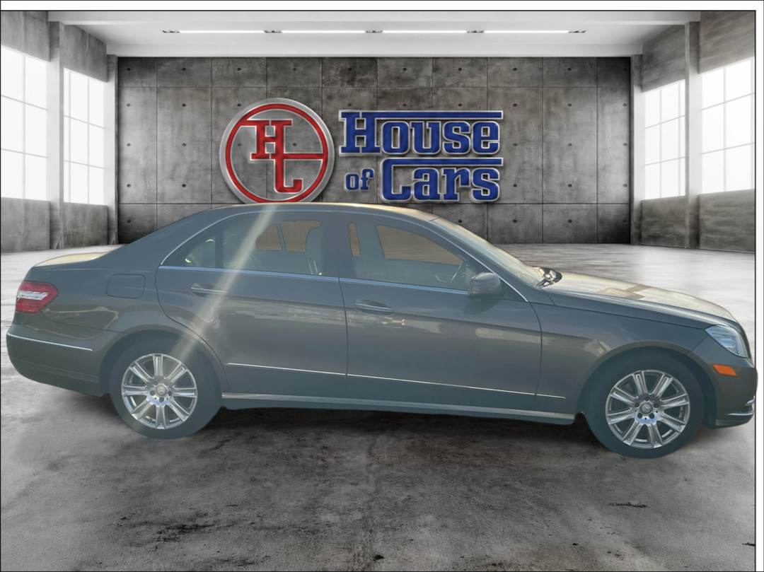 Photo 4 of this Mercedes-Benz E 350