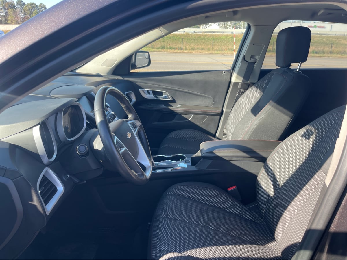 Photo 9 of this Chevrolet Equinox