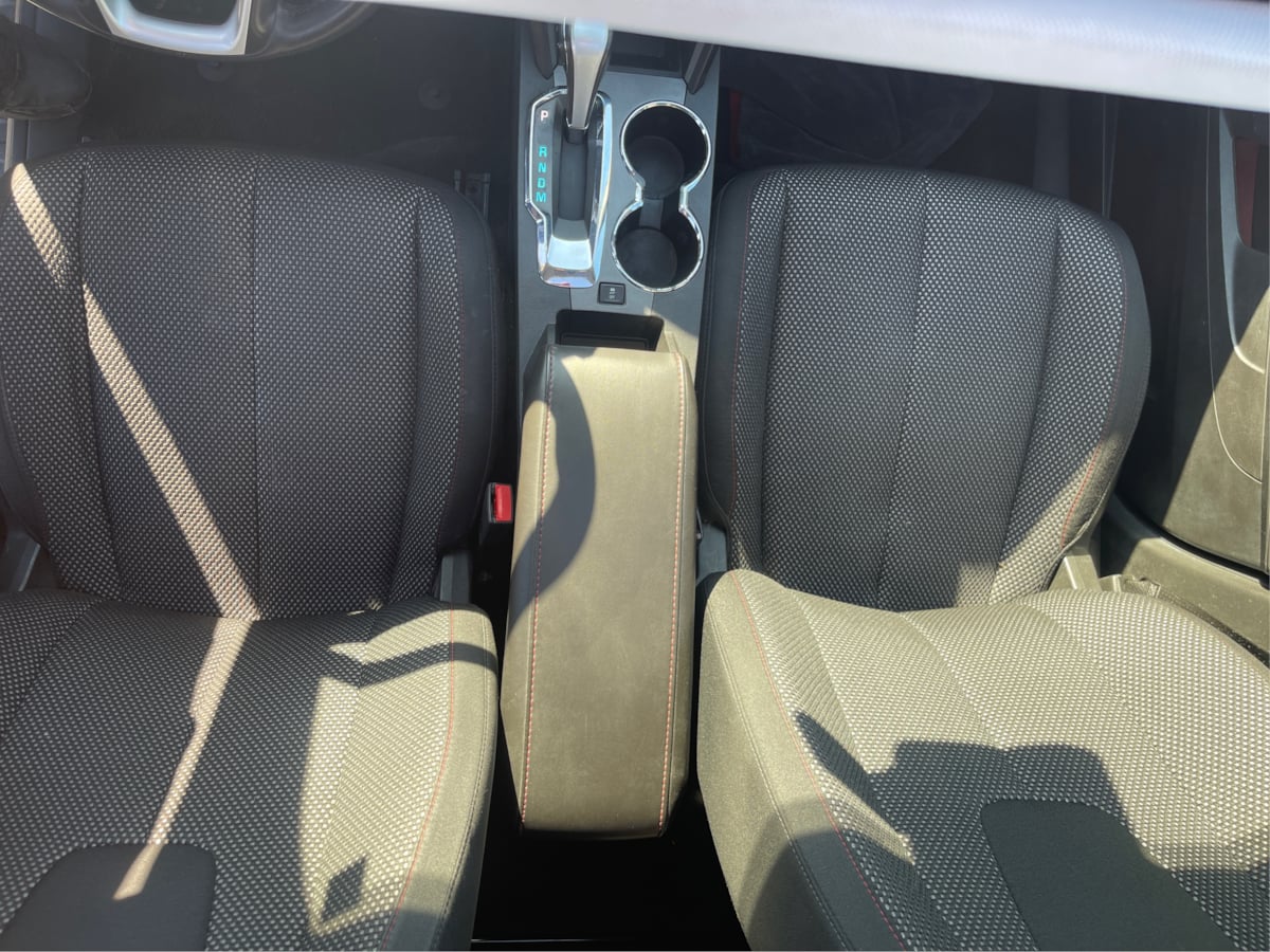 Photo 16 of this Chevrolet Equinox