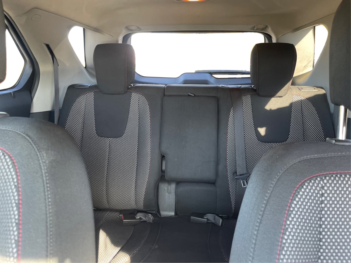 Photo 14 of this Chevrolet Equinox