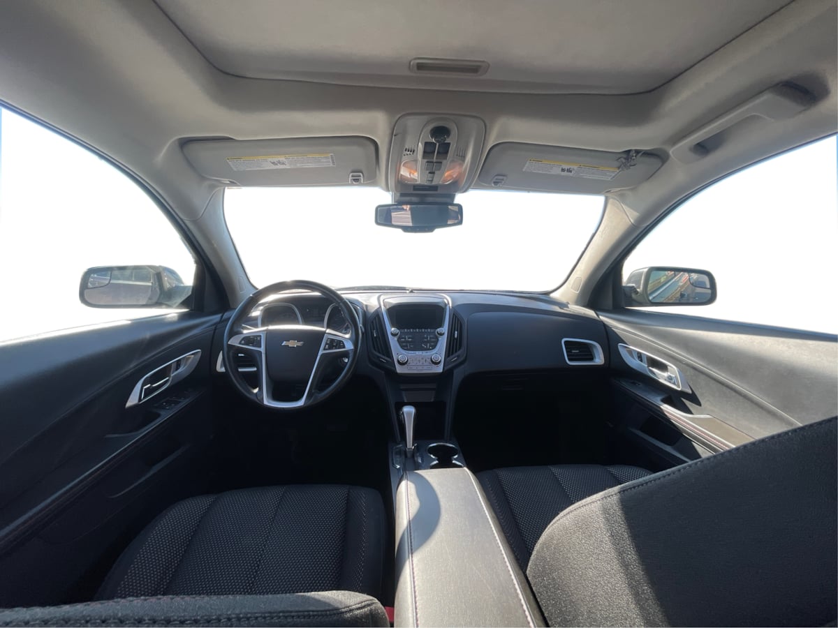Photo 25 of this Chevrolet Equinox