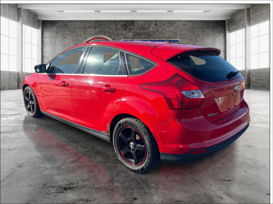 Photo 7 of this Ford Focus