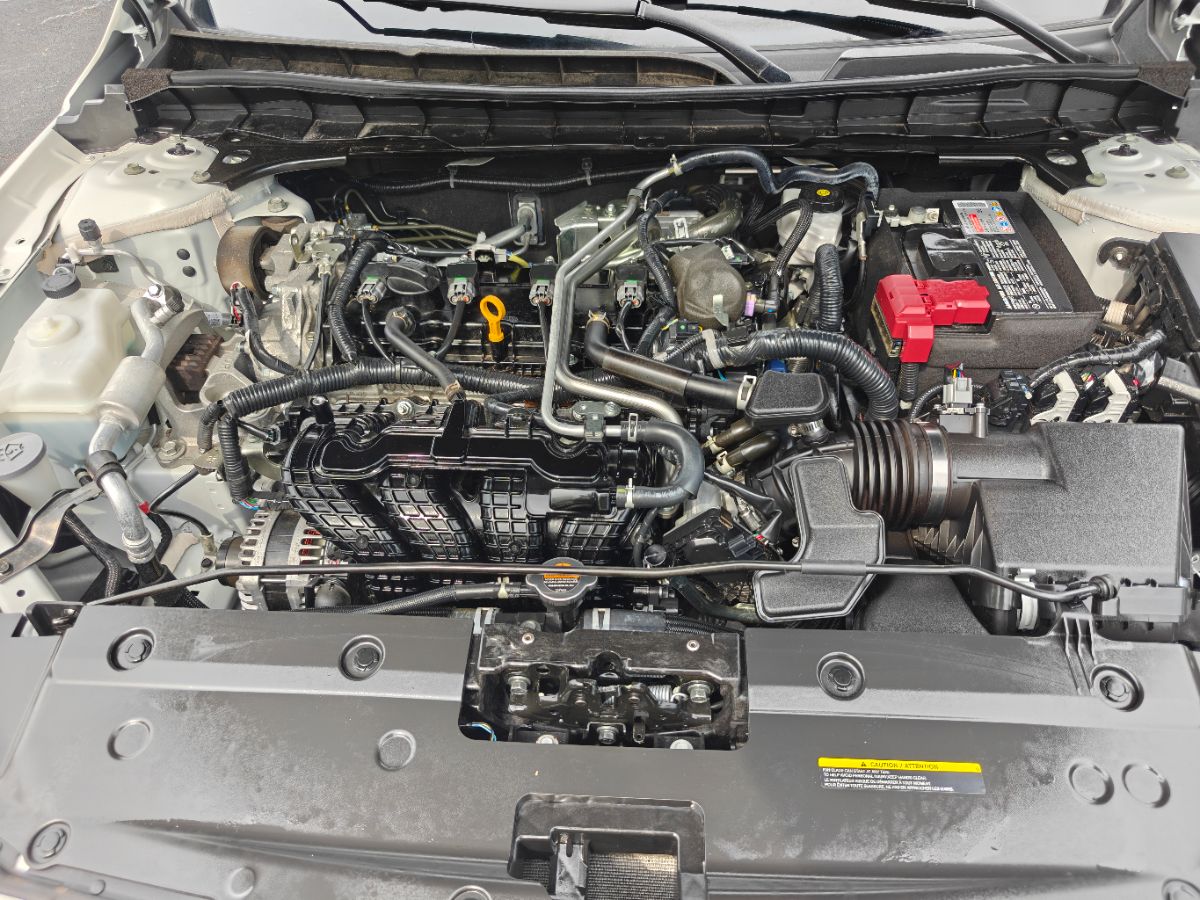Photo 39 of this Nissan Altima