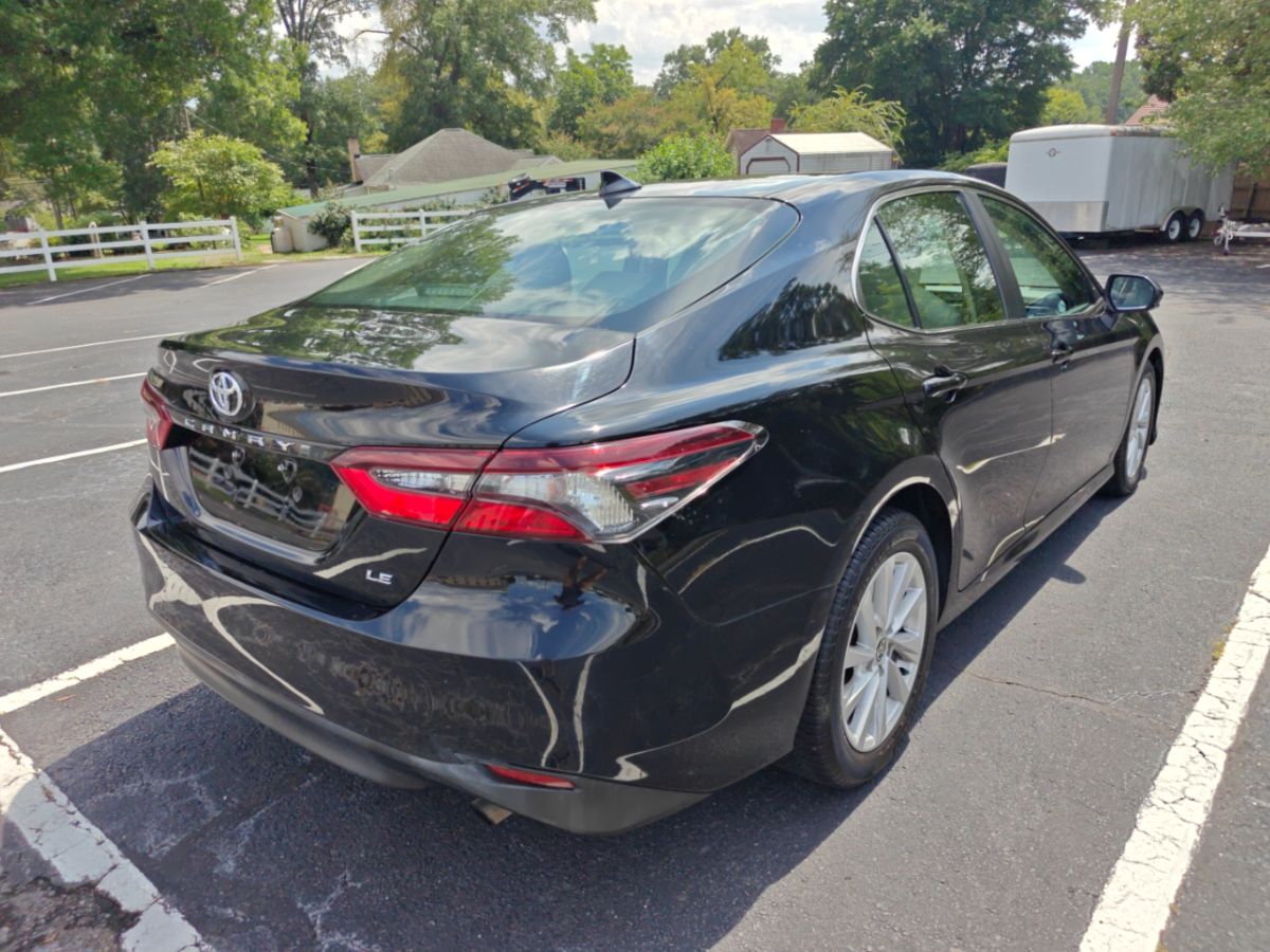 Photo 8 of this Toyota Camry