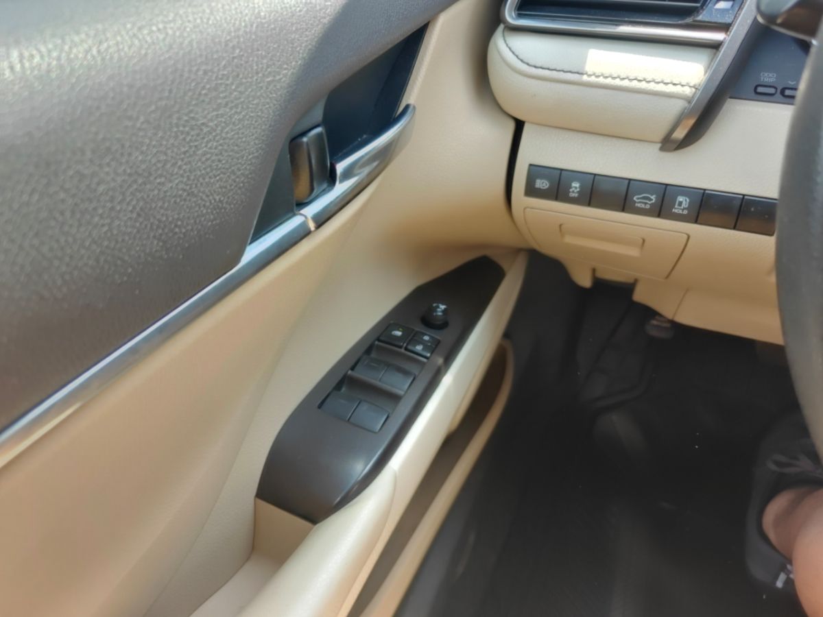 Photo 17 of this Toyota Camry
