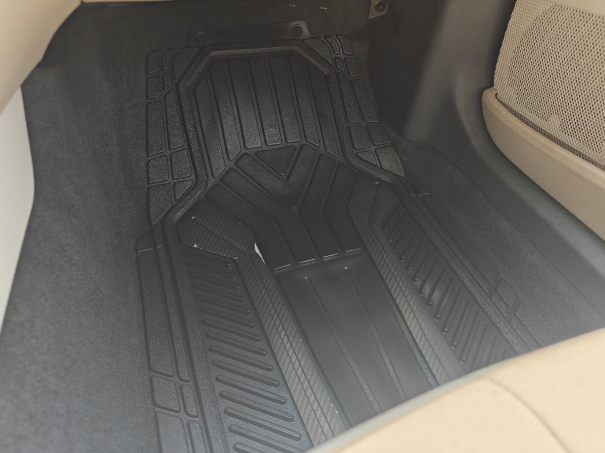 Photo 27 of this Toyota Camry