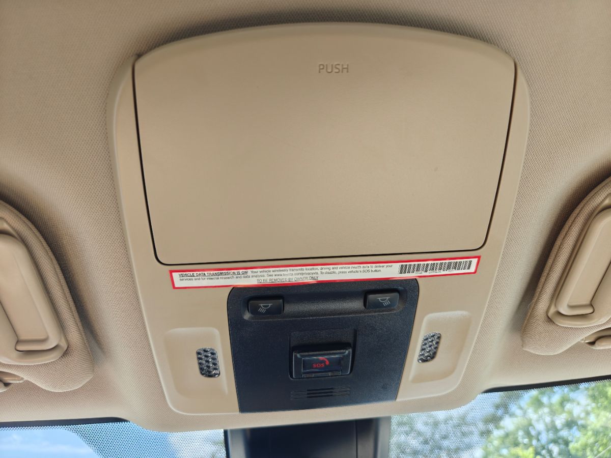 Photo 28 of this Toyota Camry
