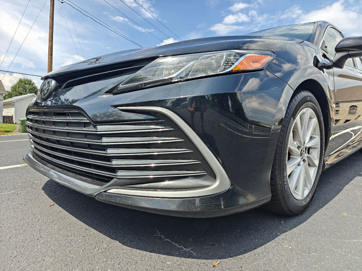 Photo 39 of this Toyota Camry