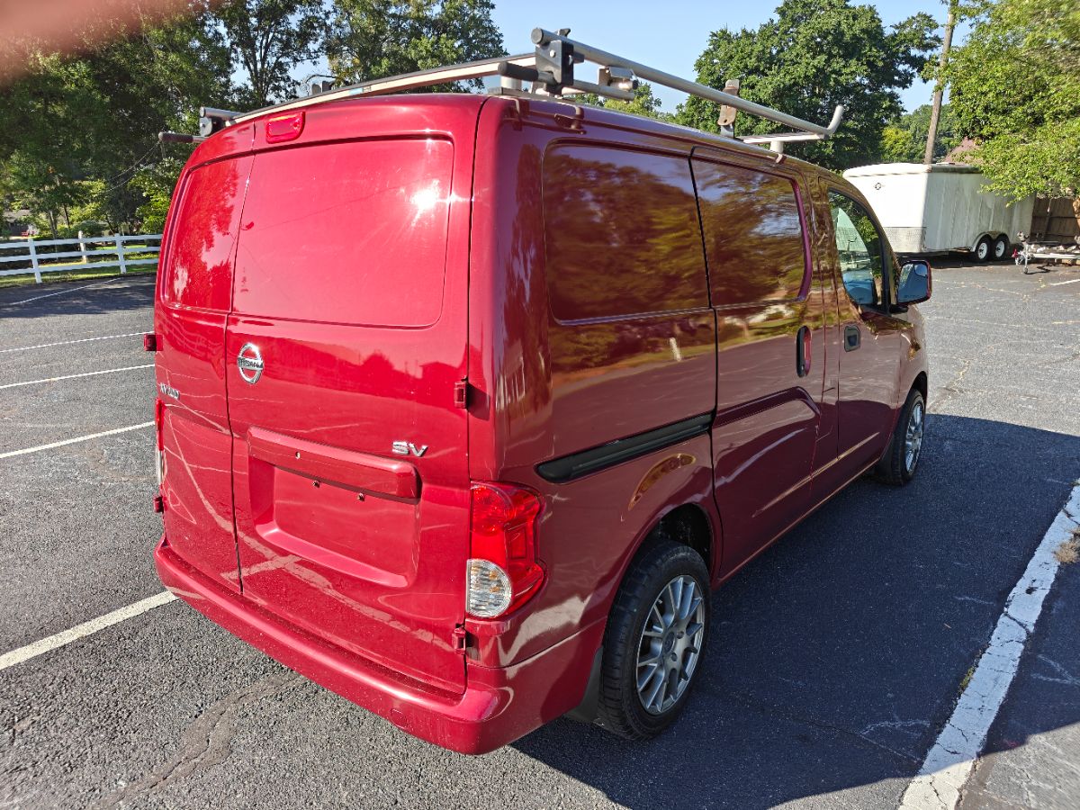 Photo 8 of this Nissan NV200