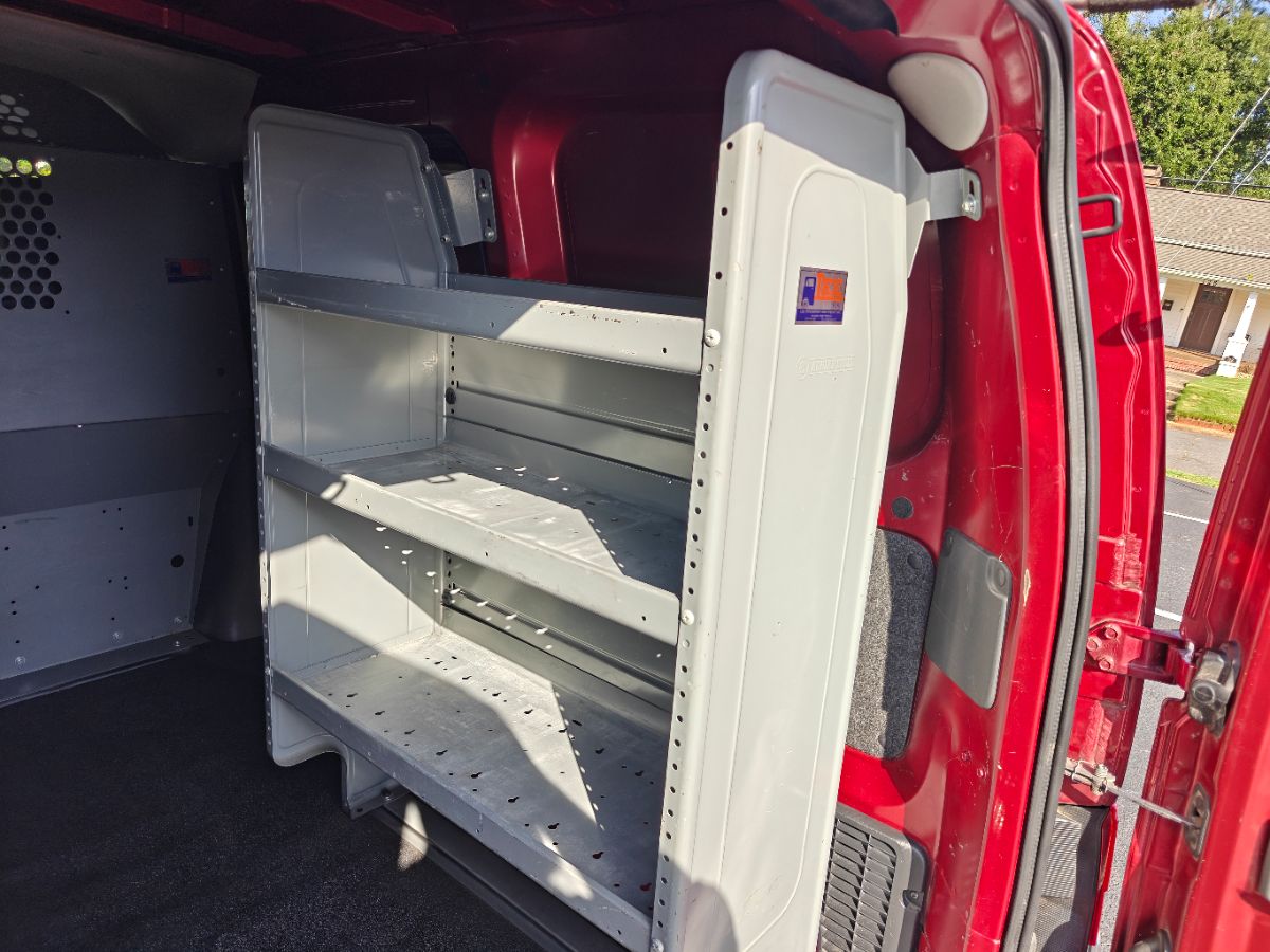 Photo 31 of this Nissan NV200