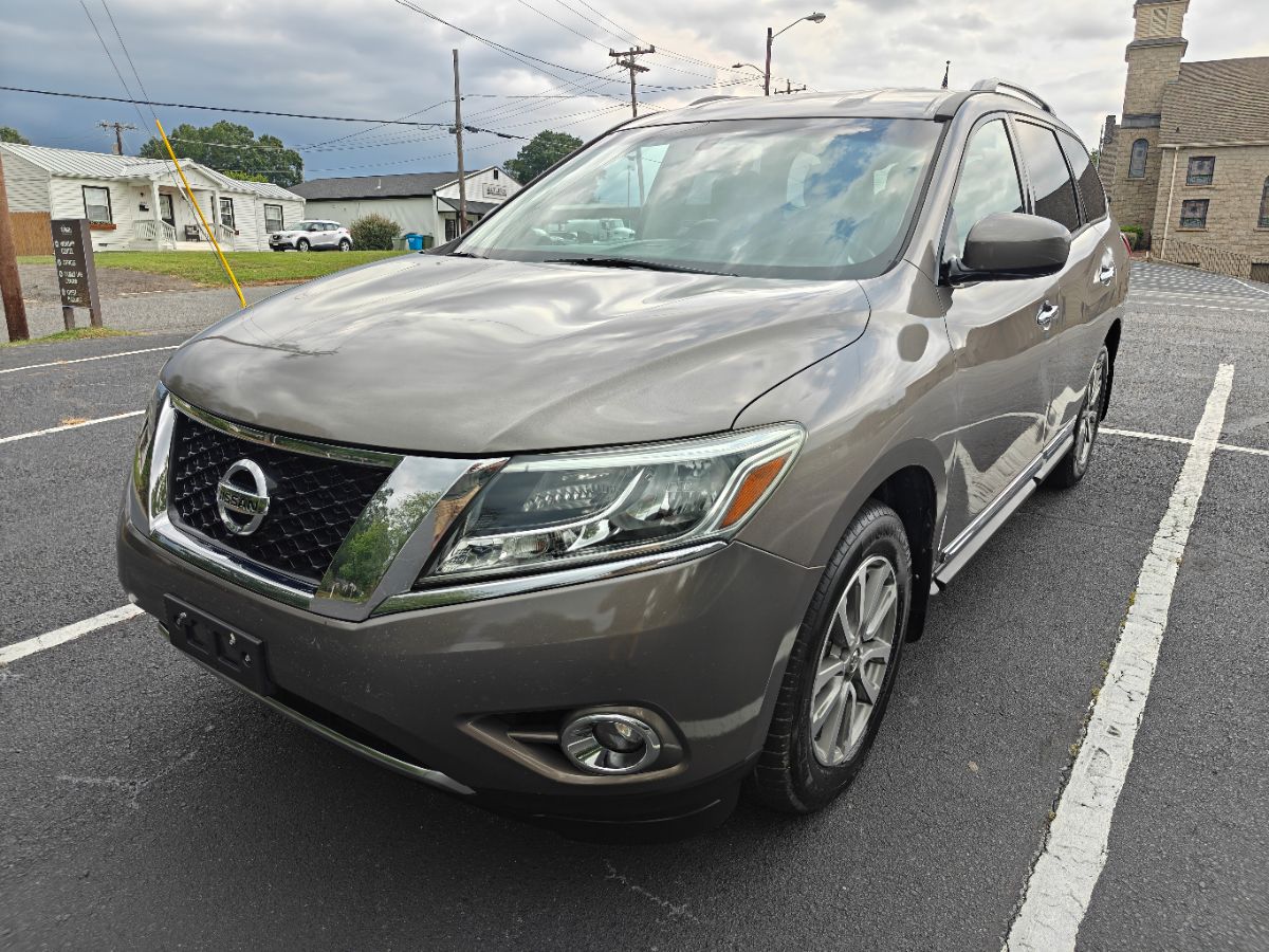 2014 Nissan Pathfinder SL
