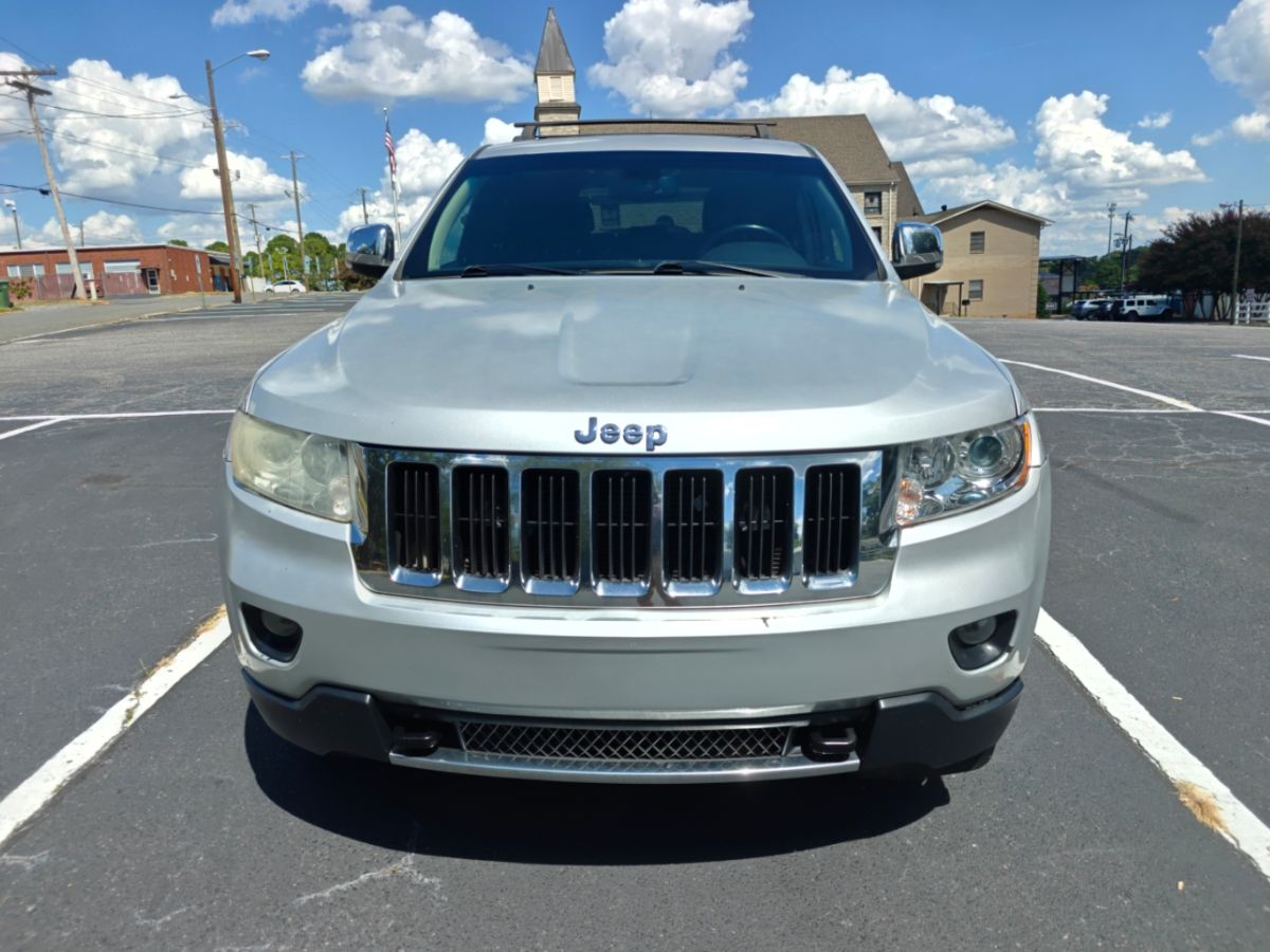 Photo 4 of this Jeep Grand Cherokee