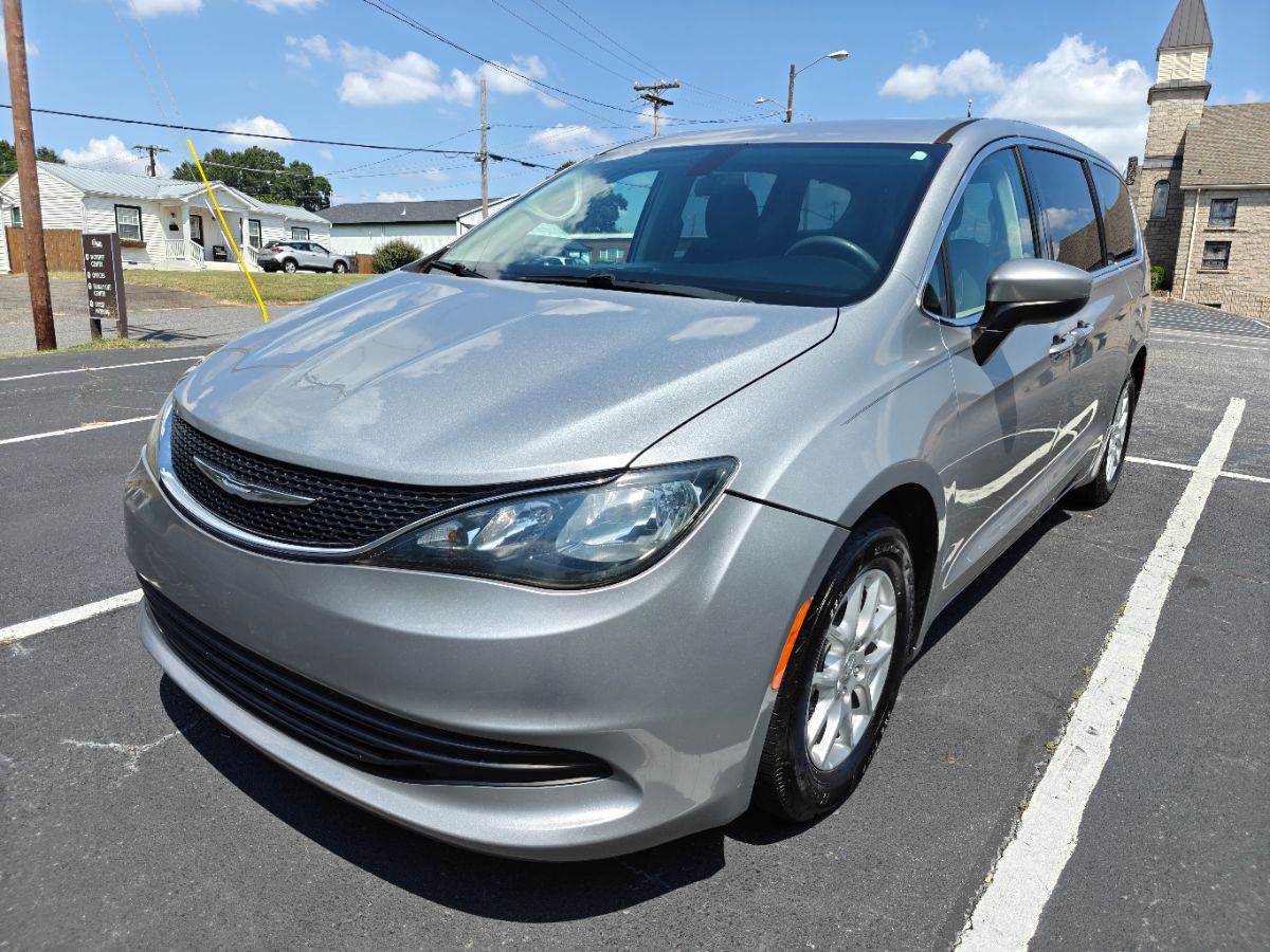 2018 Chrysler Pacifica LX