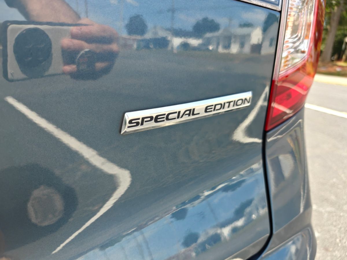 Photo 9 of this Honda Pilot