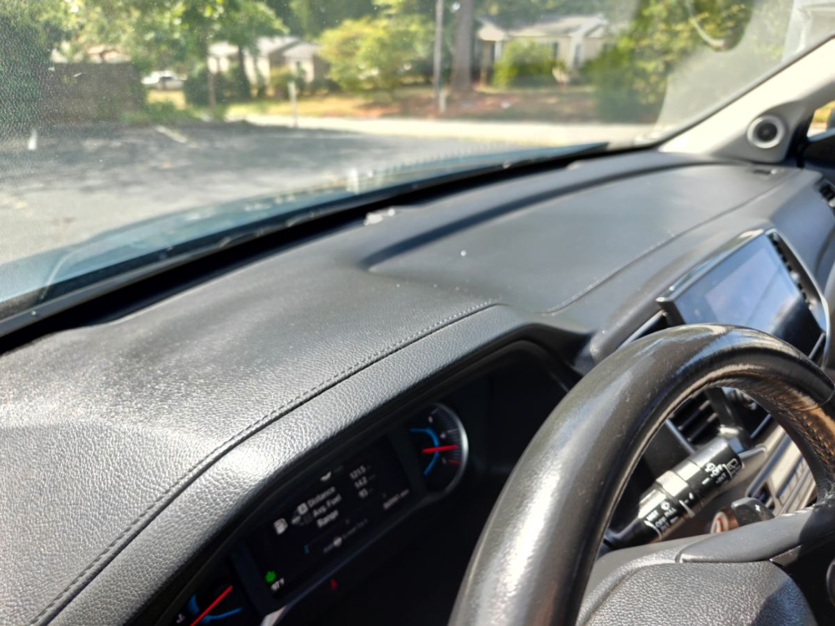 Photo 26 of this Honda Pilot