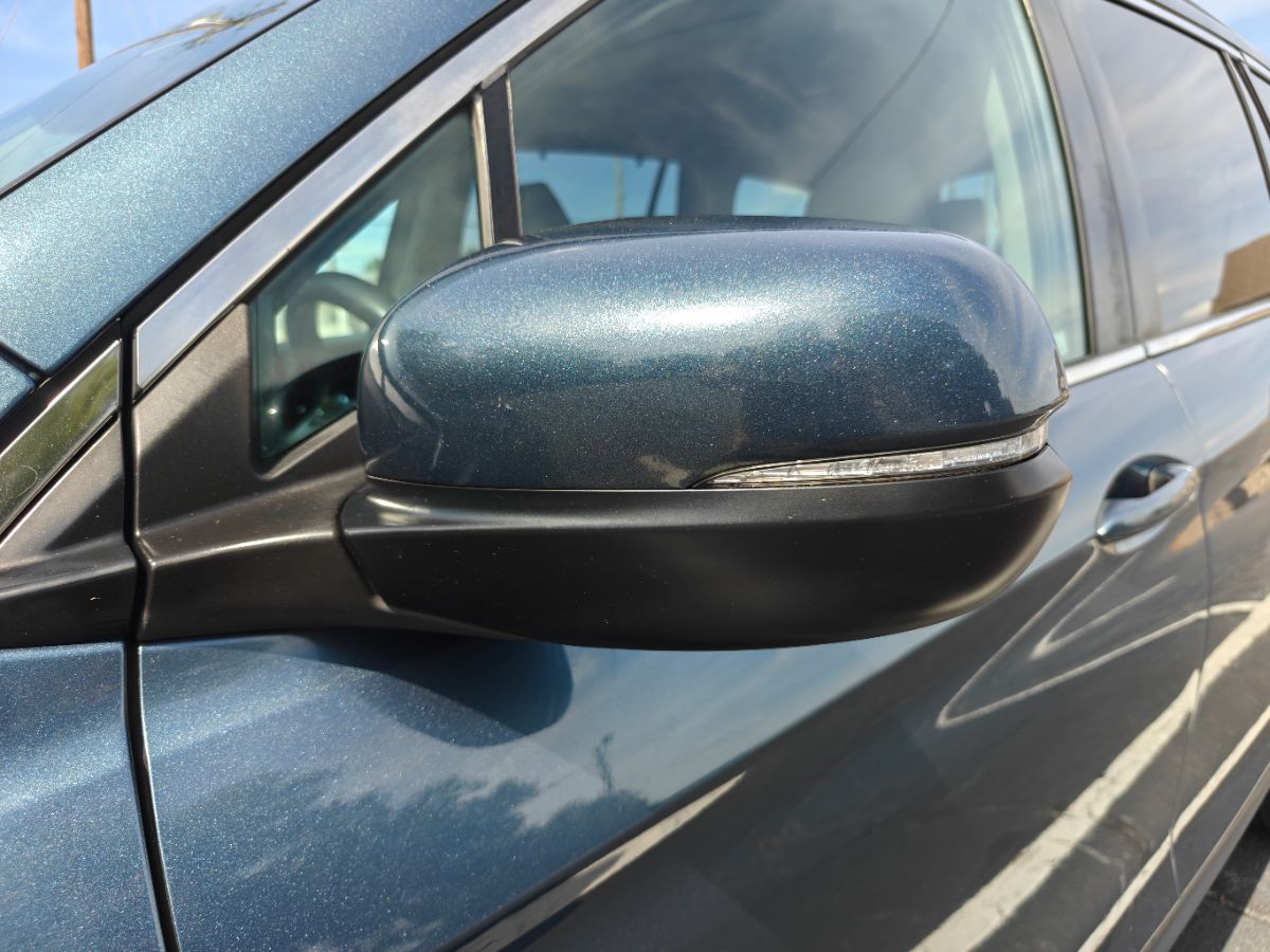 Photo 50 of this Honda Pilot