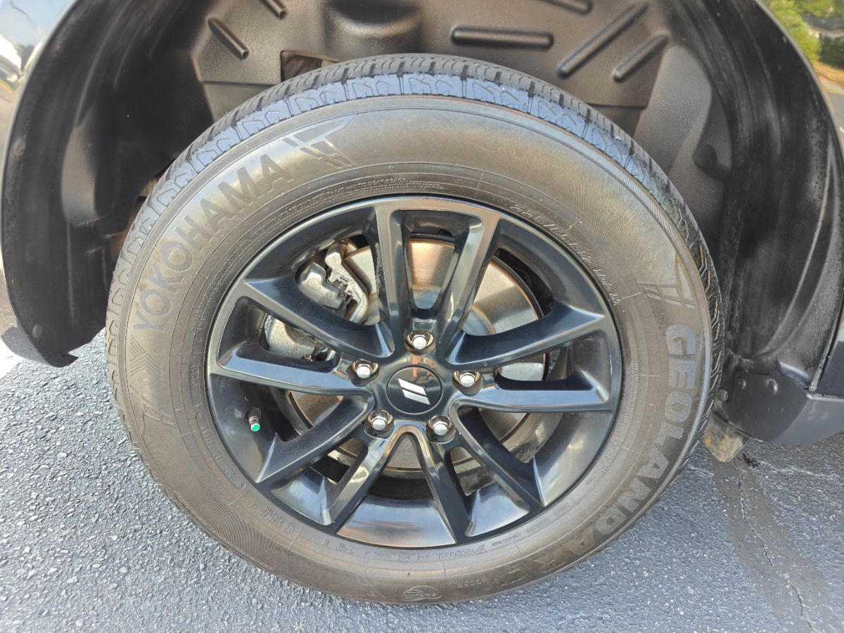 Photo 37 of this Dodge Journey