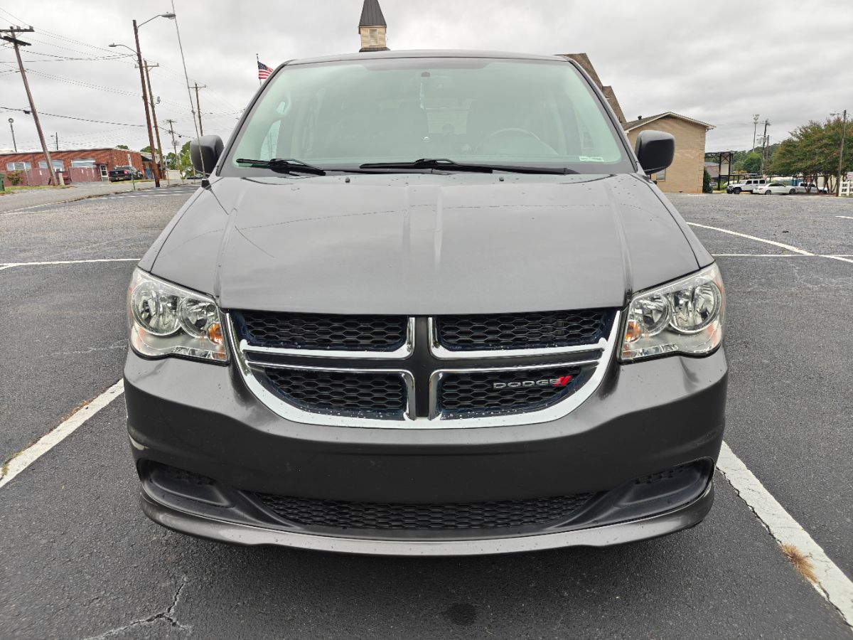 Photo 4 of this Dodge Grand Caravan