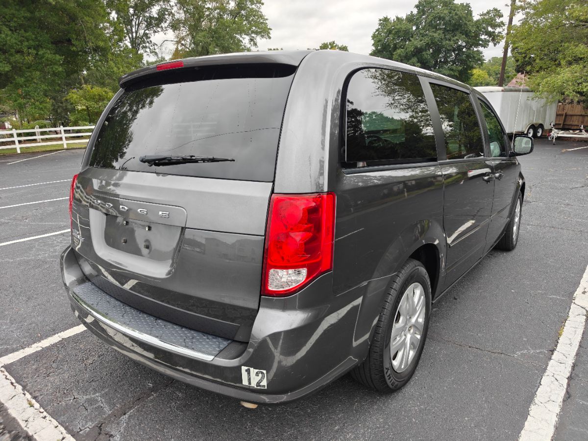 Photo 8 of this Dodge Grand Caravan