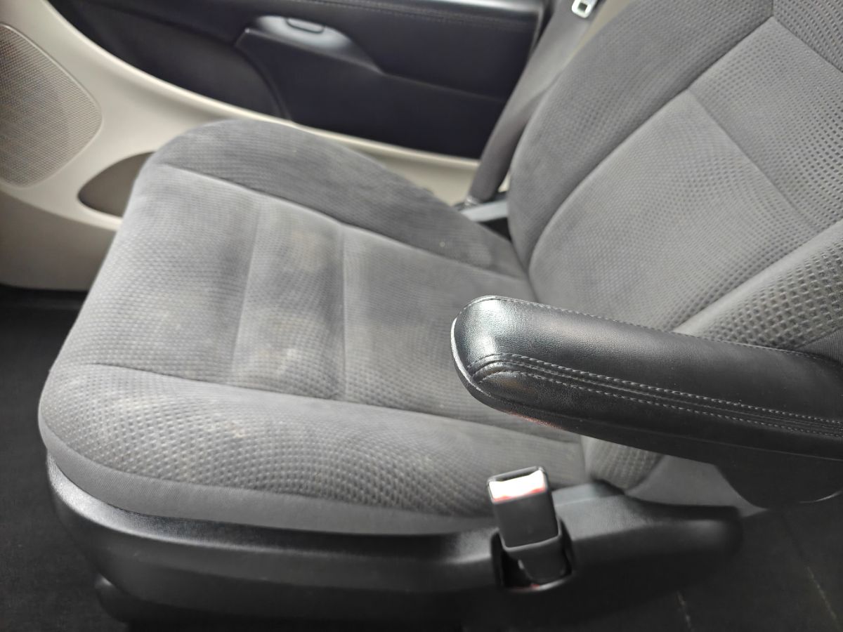 Photo 22 of this Dodge Grand Caravan