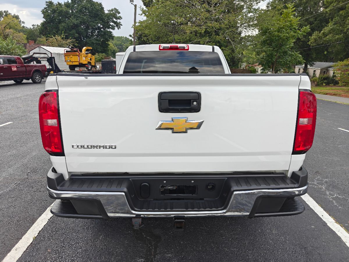 Photo 7 of this Chevrolet Colorado