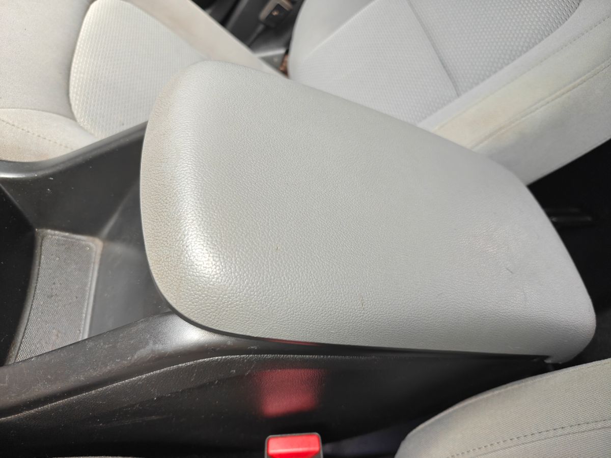 Photo 24 of this Chevrolet Colorado