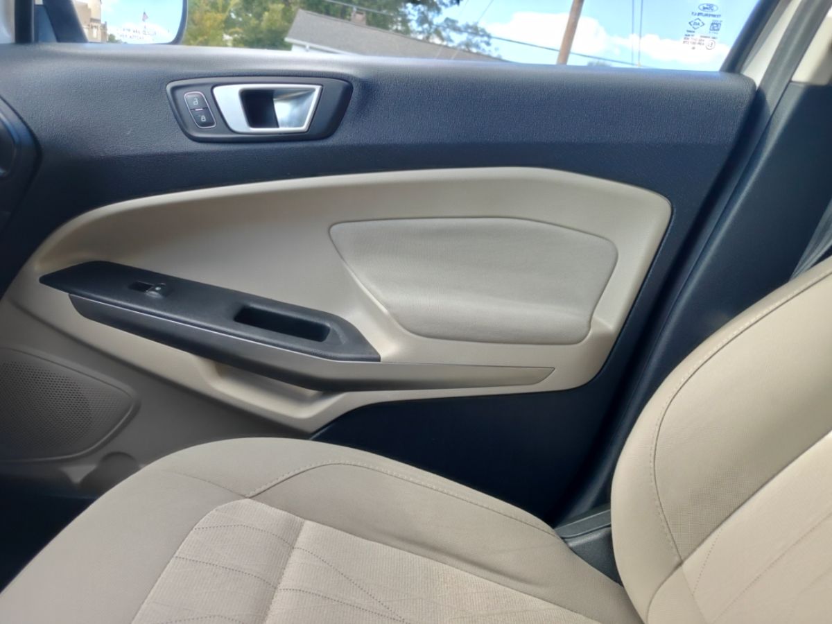 Photo 27 of this Ford EcoSport