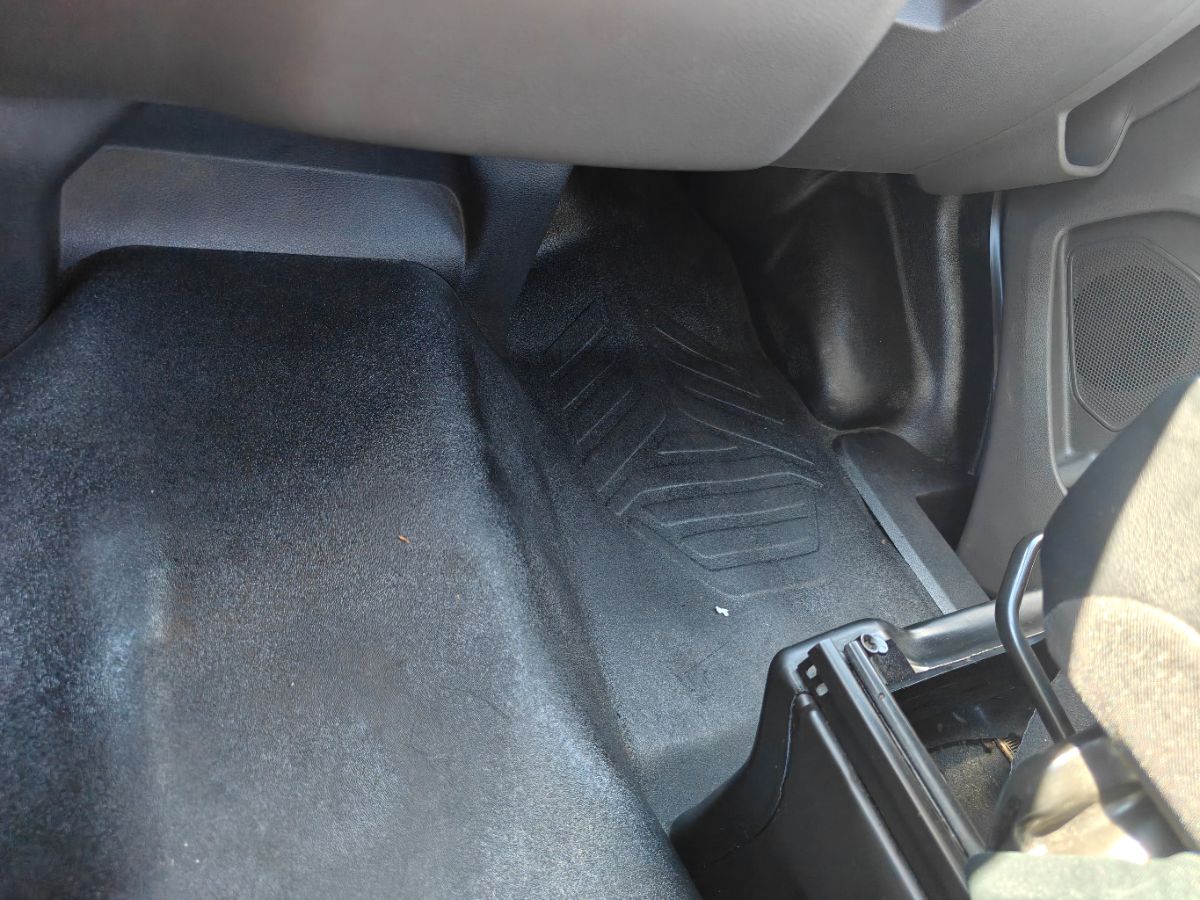 Photo 22 of this Ford Transit Cargo Van