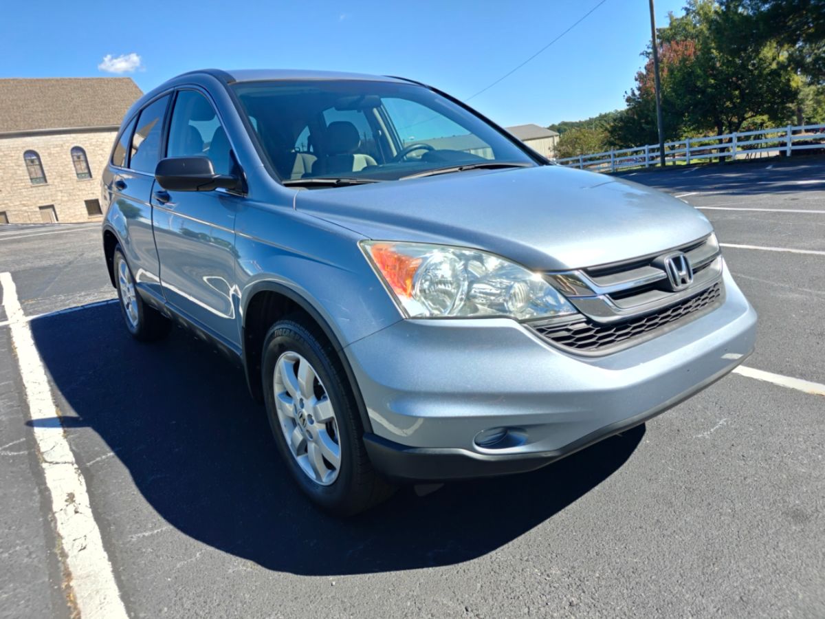 Photo 2 of this Honda CR-V
