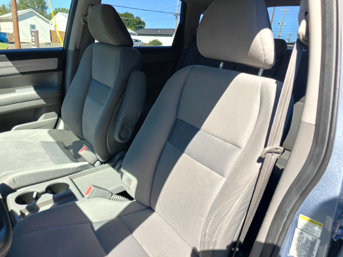 Photo 13 of this Honda CR-V