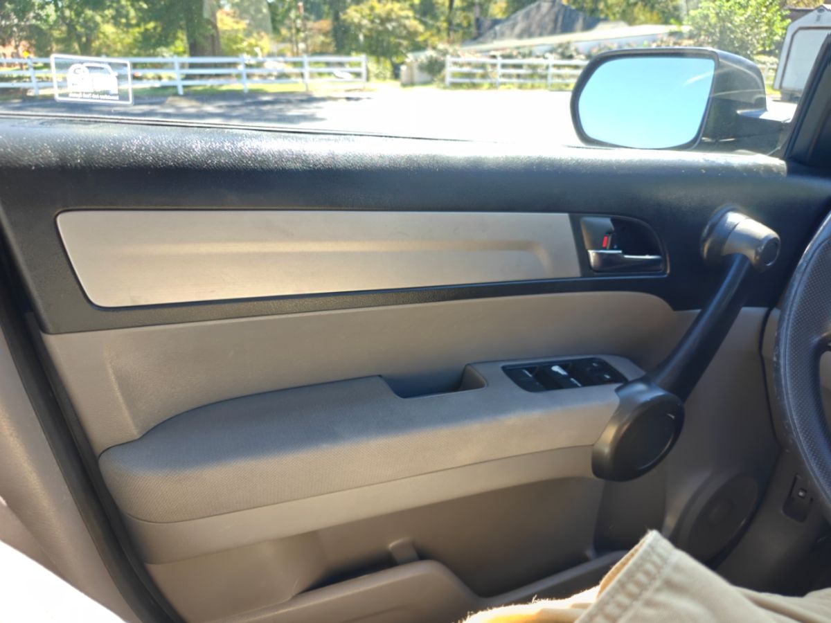 Photo 16 of this Honda CR-V