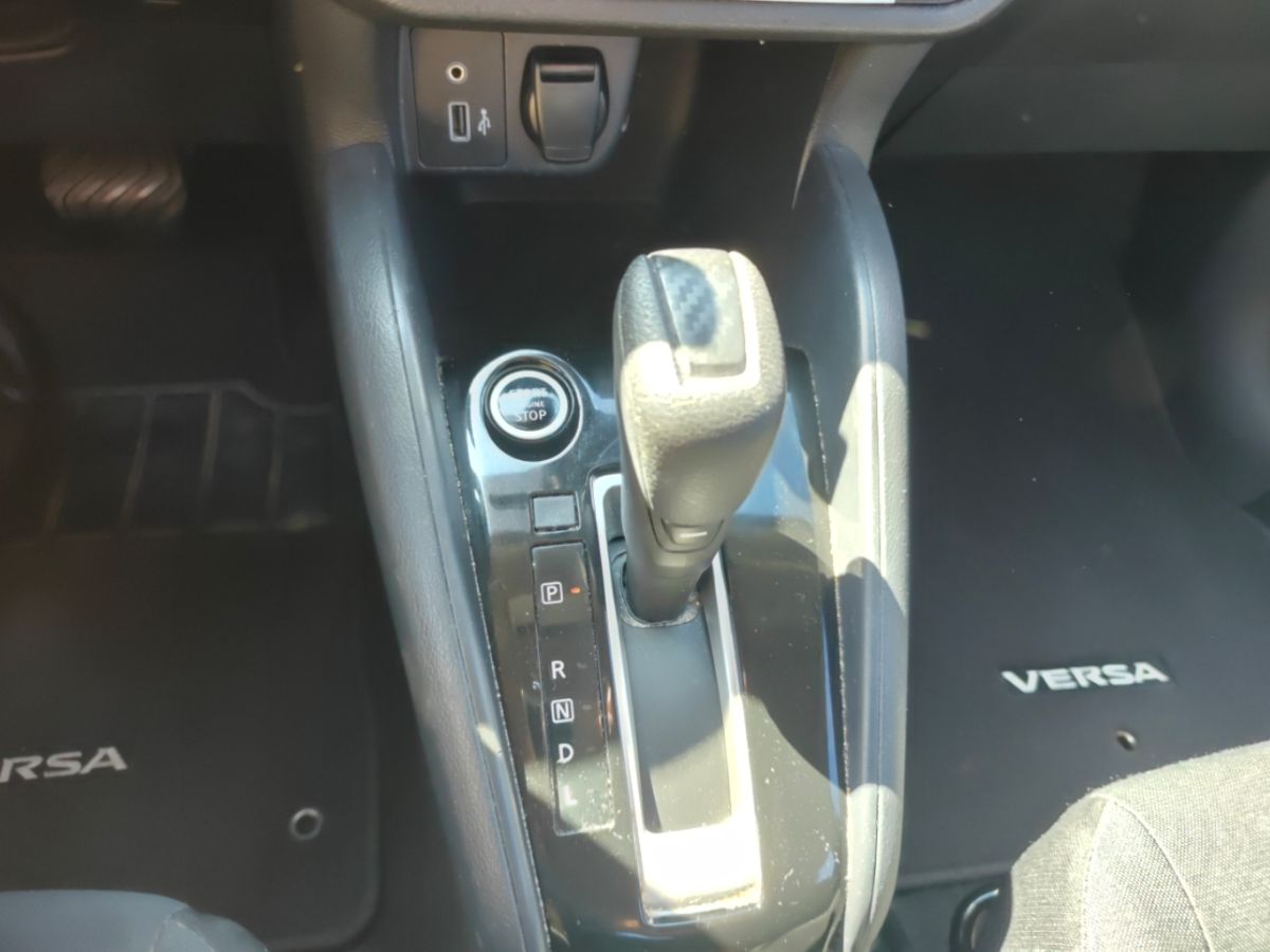 Photo 19 of this Nissan Versa