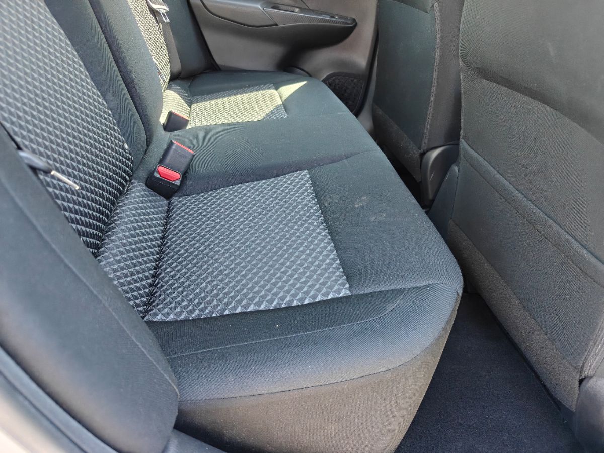 Photo 31 of this Nissan Versa