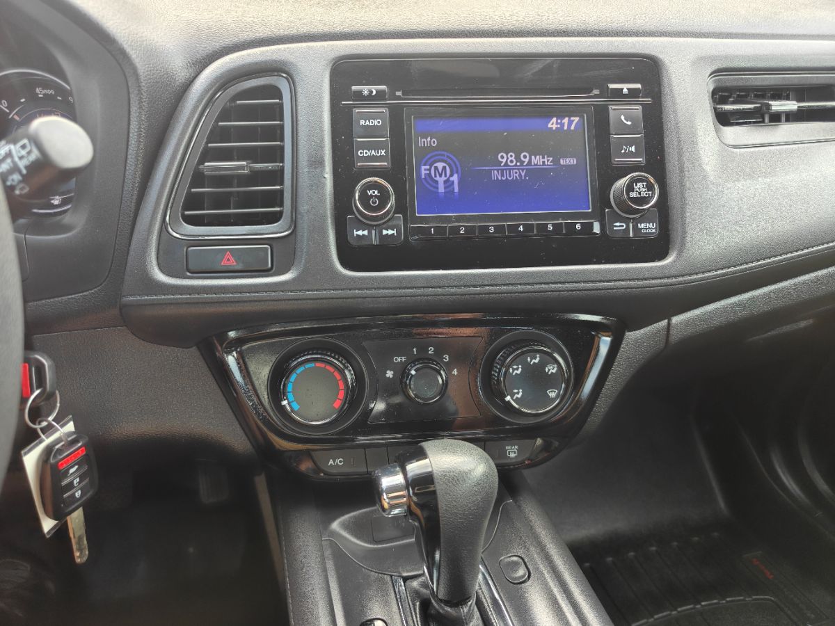 Photo 19 of this Honda HR-V