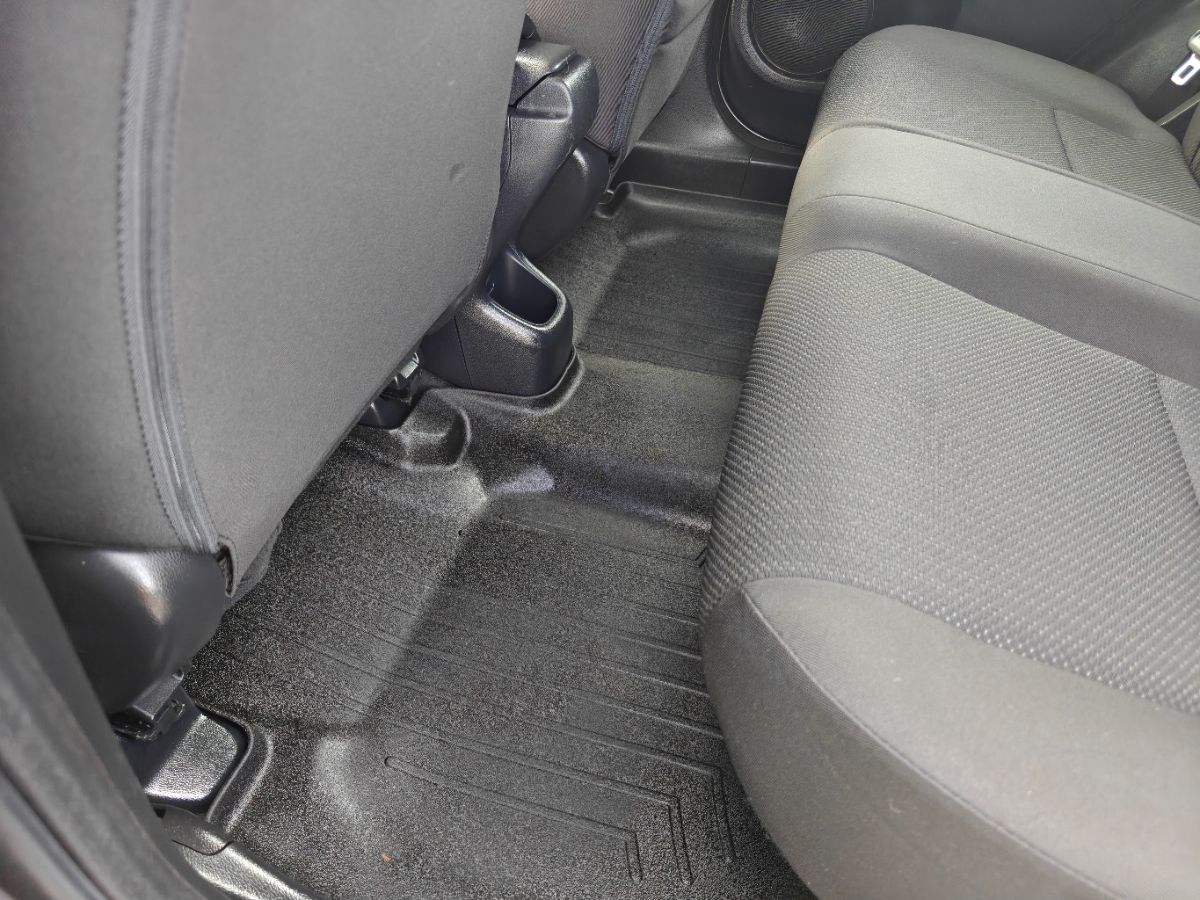 Photo 32 of this Honda HR-V