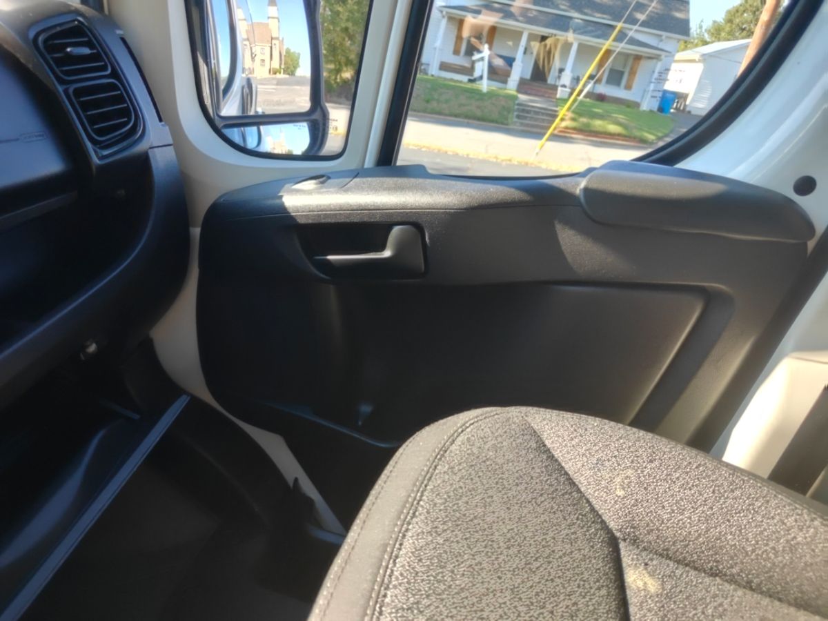 Photo 22 of this Ram ProMaster Cargo Van