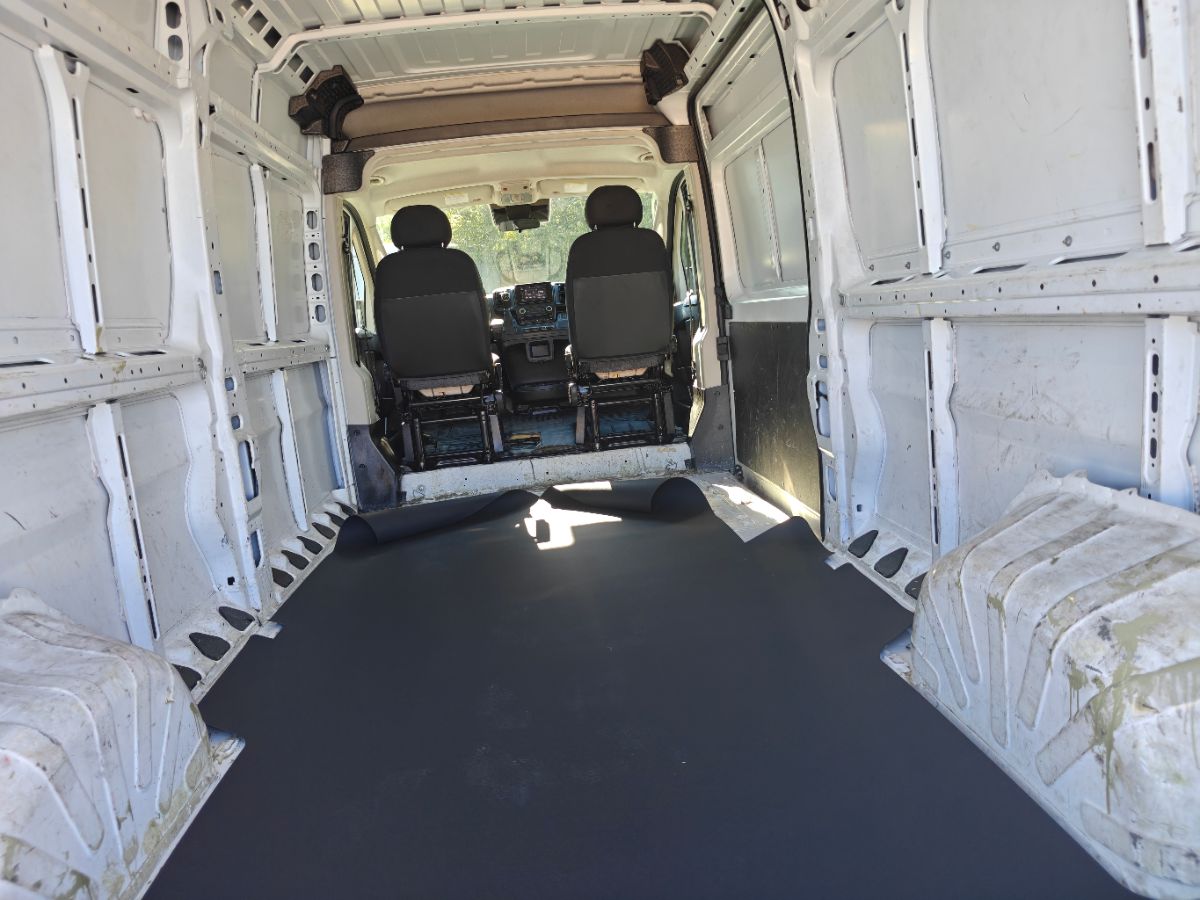 Photo 28 of this Ram ProMaster Cargo Van