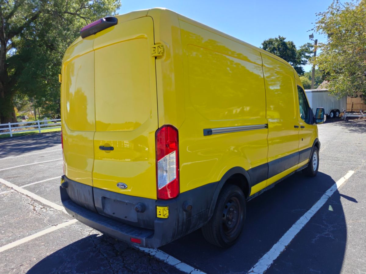 Photo 8 of this Ford Transit Van