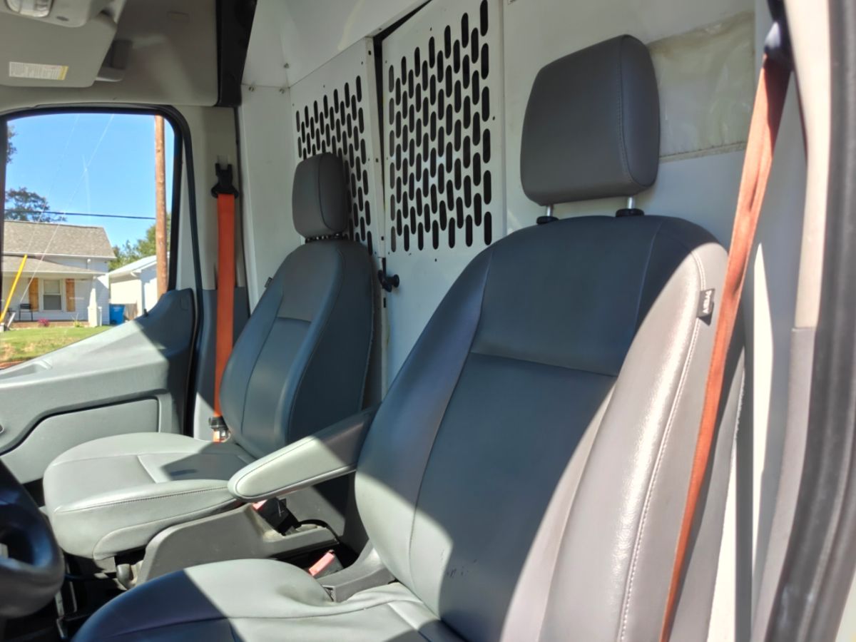 Photo 11 of this Ford Transit Van