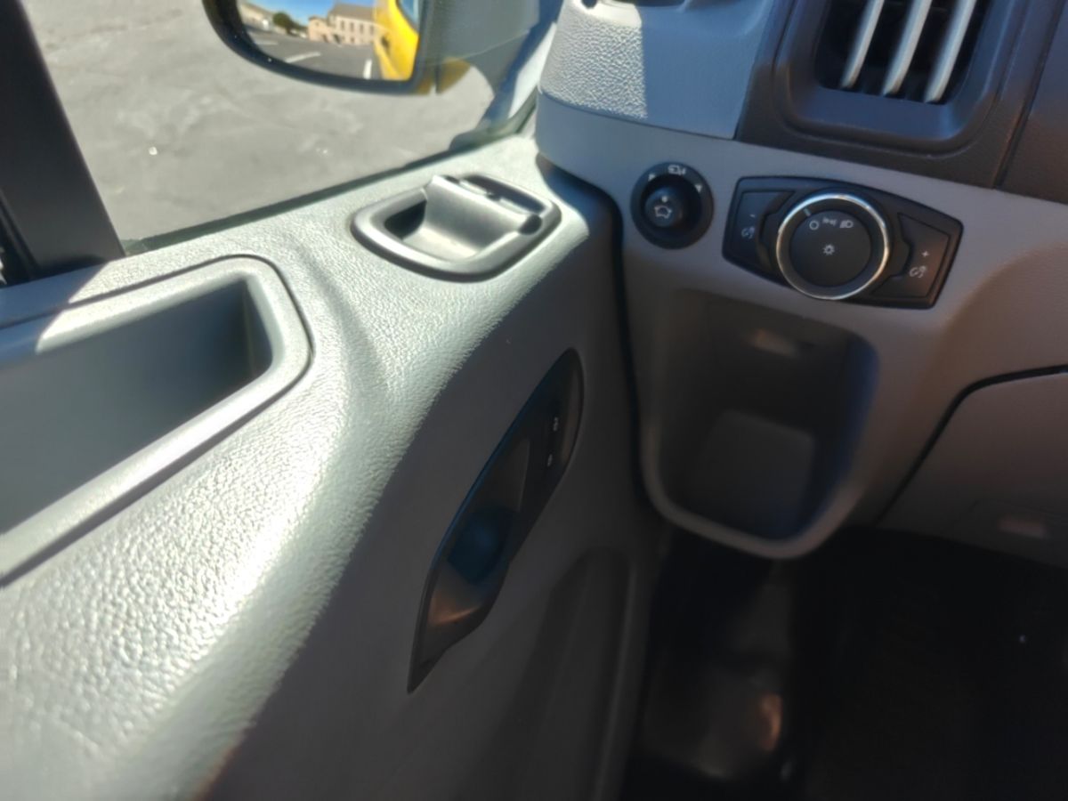 Photo 14 of this Ford Transit Van