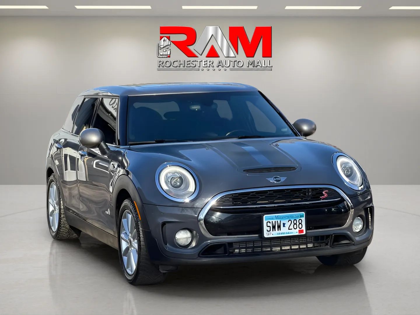 2017 MINI Clubman S - Photo 2