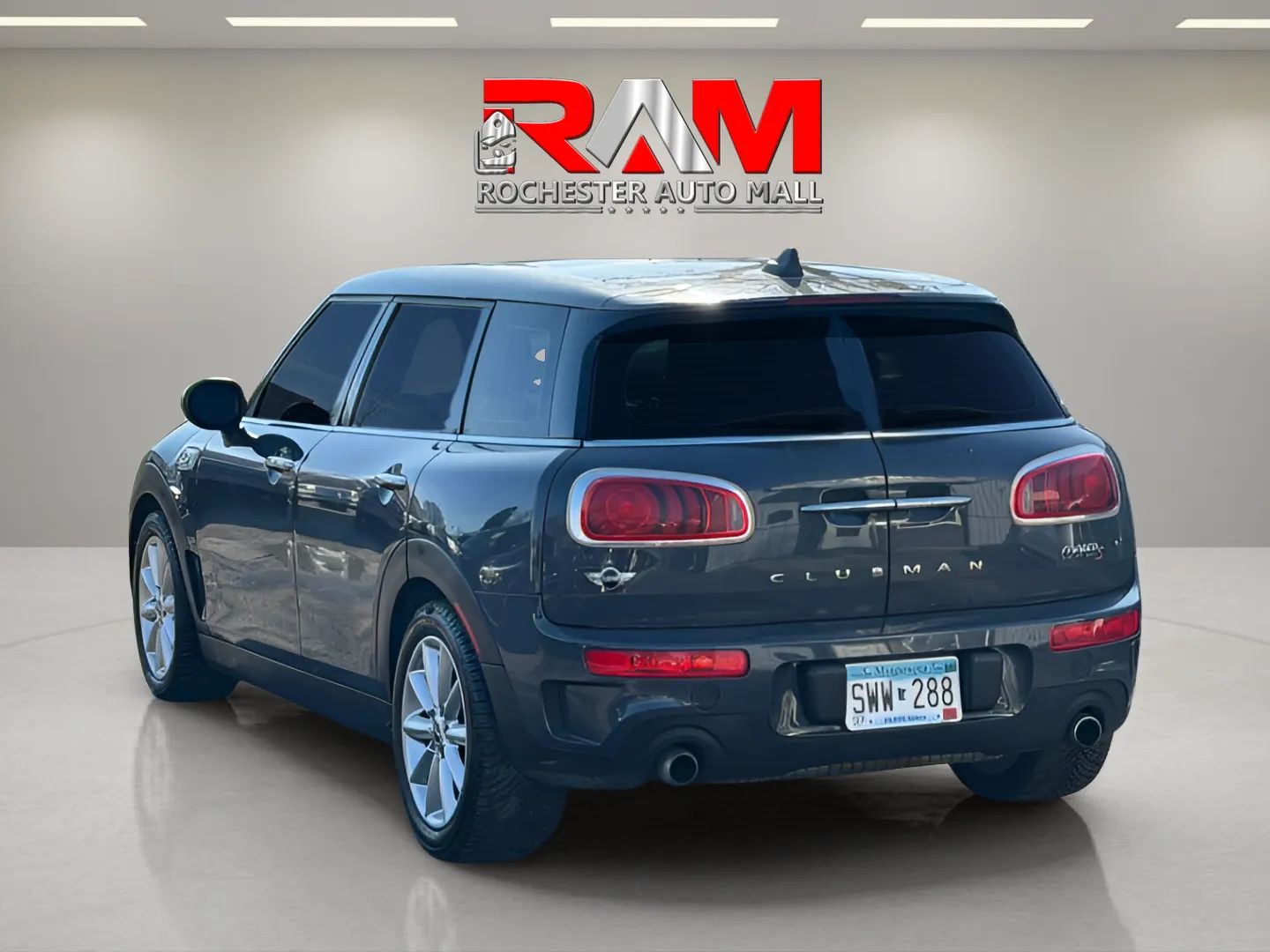 2017 MINI Clubman S - Photo 5